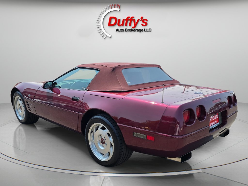 Used 1993 Chevrolet Corvette Convertible RWD image 16