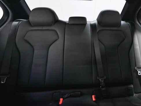 Used 2018 BMW M3 RWD image 8