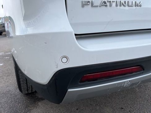 Used 2025 Ford Expedition Max Platinum image 8