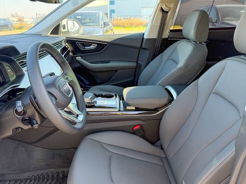 New 2025 Audi Q8 Premium Plus image 14