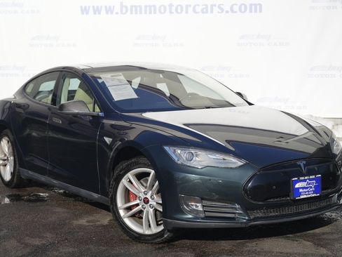 Used 2013 Tesla Model S Performance image 1