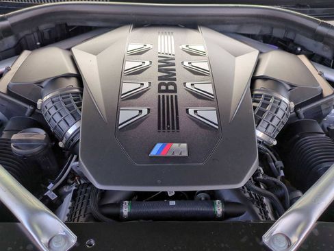 New 2026 BMW X5 M60i image 14