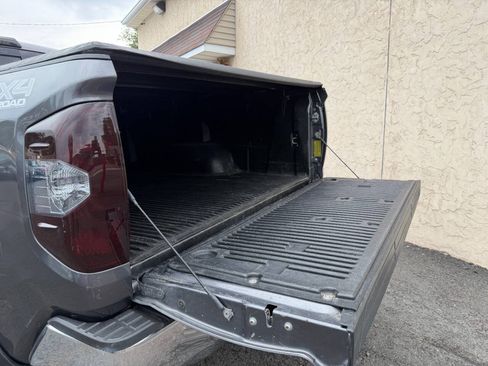 Used 2014 Toyota Tundra SR5 w/ TRD Off Road Package AWD/4WD image 28