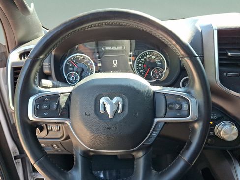 Used 2023 RAM 1500 Laramie AWD/4WD image 19