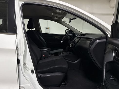 Used 2019 Nissan Rogue Sport S FWD image 21