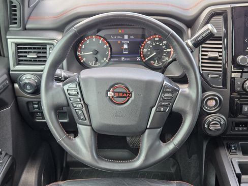 Used 2023 Nissan Titan PRO-4X w/ Pro-4x Convenience Package AWD/4WD image 22