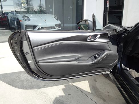 Used 2025 MAZDA MX-5 Miata Grand Touring w/ Weather Package image 13