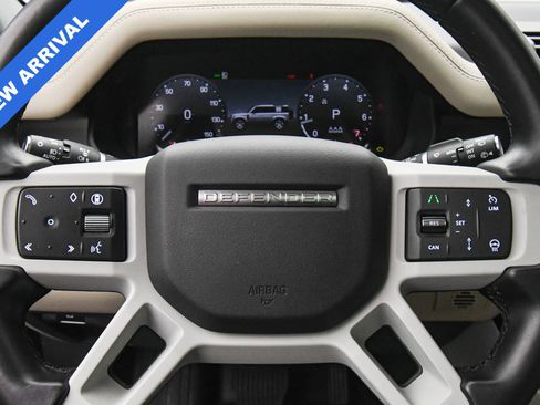 Used 2024 Land Rover Defender 110 S image 35
