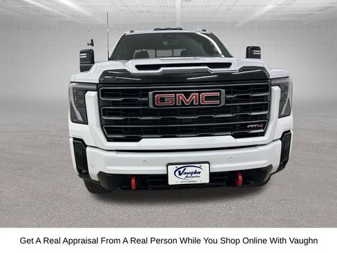 Used 2025 GMC Sierra 2500 AT4 w/ AT4 Premium Plus Package AWD/4WD image 5