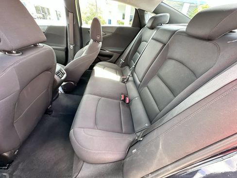 Used 2023 Chevrolet Malibu LT FWD image 23