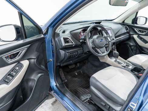 Used 2019 Subaru Forester Premium AWD/4WD image 12