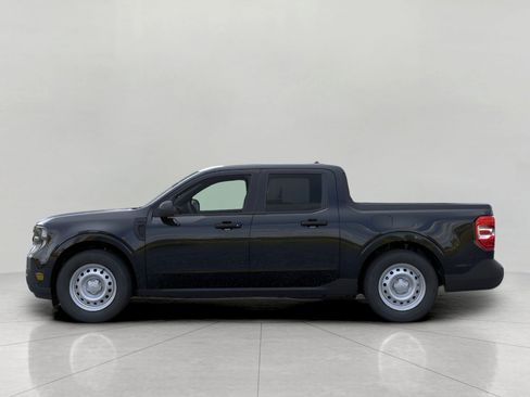 Used 2026 Ford Maverick XL w/ 4K Tow Package AWD/4WD image 3