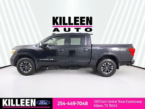 Used 2019 Nissan Titan PRO-4X w/ Pro-4x Convenience Package image 4