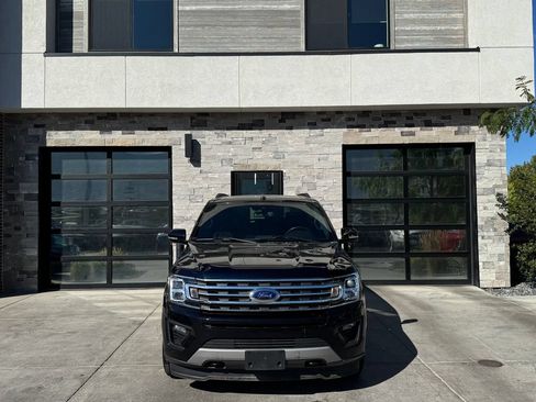 Used 2021 Ford Expedition XLT AWD/4WD image 8