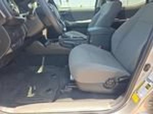 Used 2023 Toyota Tacoma SR AWD/4WD image 12