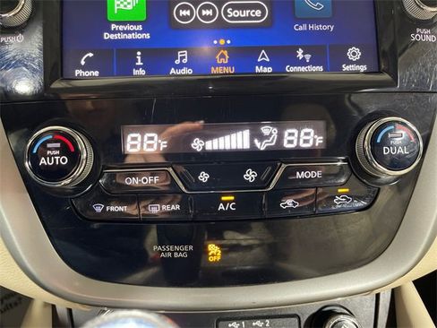 Used 2019 Nissan Murano Platinum image 19