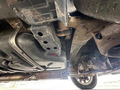 Used 2015 Toyota Sienna Limited Premium image 17