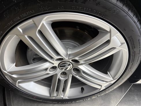 Used 2015 Volkswagen CC R-Line FWD image 28