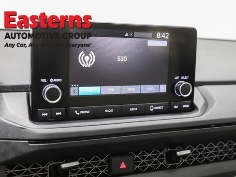 Used 2025 Honda Accord SE image 18