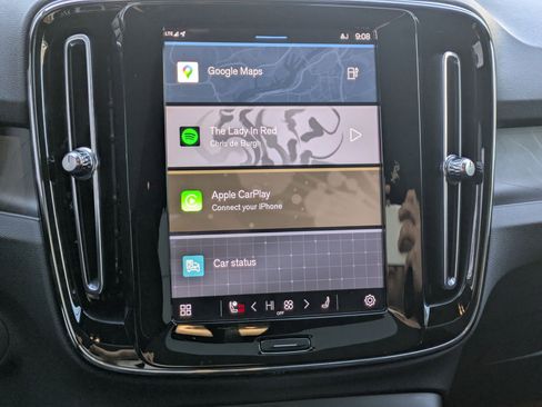 Certified 2023 Volvo C40 P8 Recharge Ultimate w/ Protection Package Premier image 19