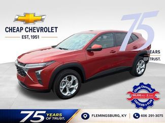 Used 2024 Chevrolet Trax LS w/ LS Convenience Package FWD 360° Tour