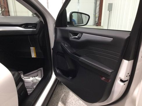 New 2026 Ford Escape Platinum w/ Premium Technology Package image 21