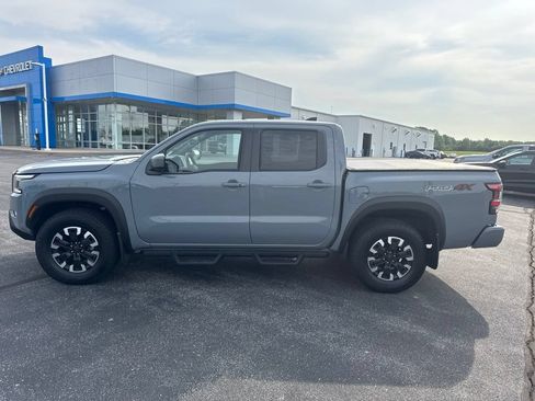 Used 2024 Nissan Frontier PRO-4X w/ Off-Road Protection Package AWD/4WD image 7