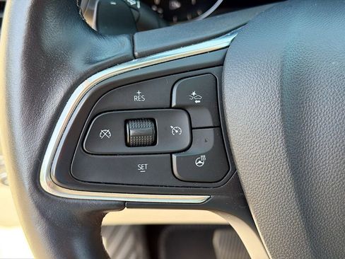Used 2023 Buick Envision Preferred FWD image 18