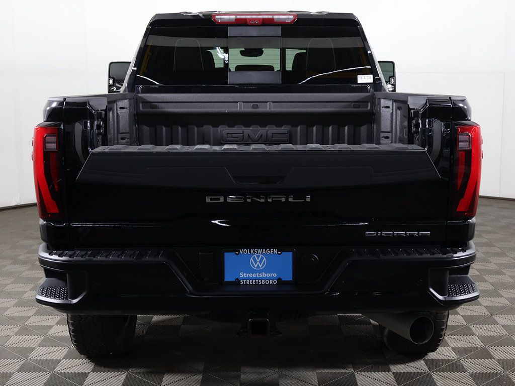 Used 2025 GMC Sierra 2500 Denali Ultimate AWD/4WD image 23