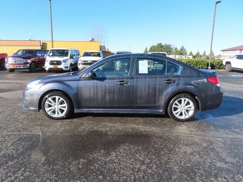 Used 2013 Subaru Legacy 2.5i Premium w/ All-Weather Pkg + Moonroof image 4