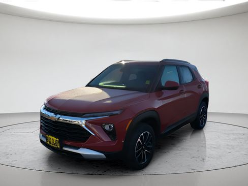 New 2026 Chevrolet TrailBlazer LT AWD/4WD image 7