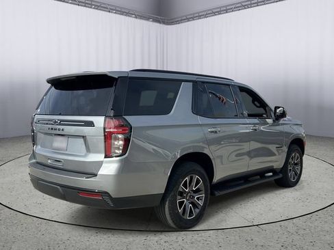 Used 2024 Chevrolet Tahoe Z71 w/ Luxury Package AWD/4WD image 9