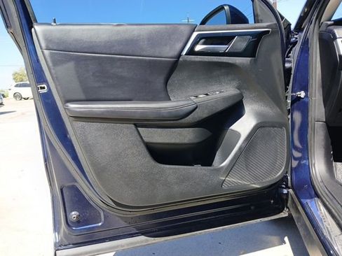 Used 2024 Mitsubishi Outlander SE image 19