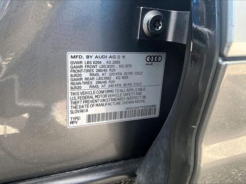 Used 2017 Audi Q7 2.0T Premium Plus w/ Premium Plus Package AWD/4WD image 34