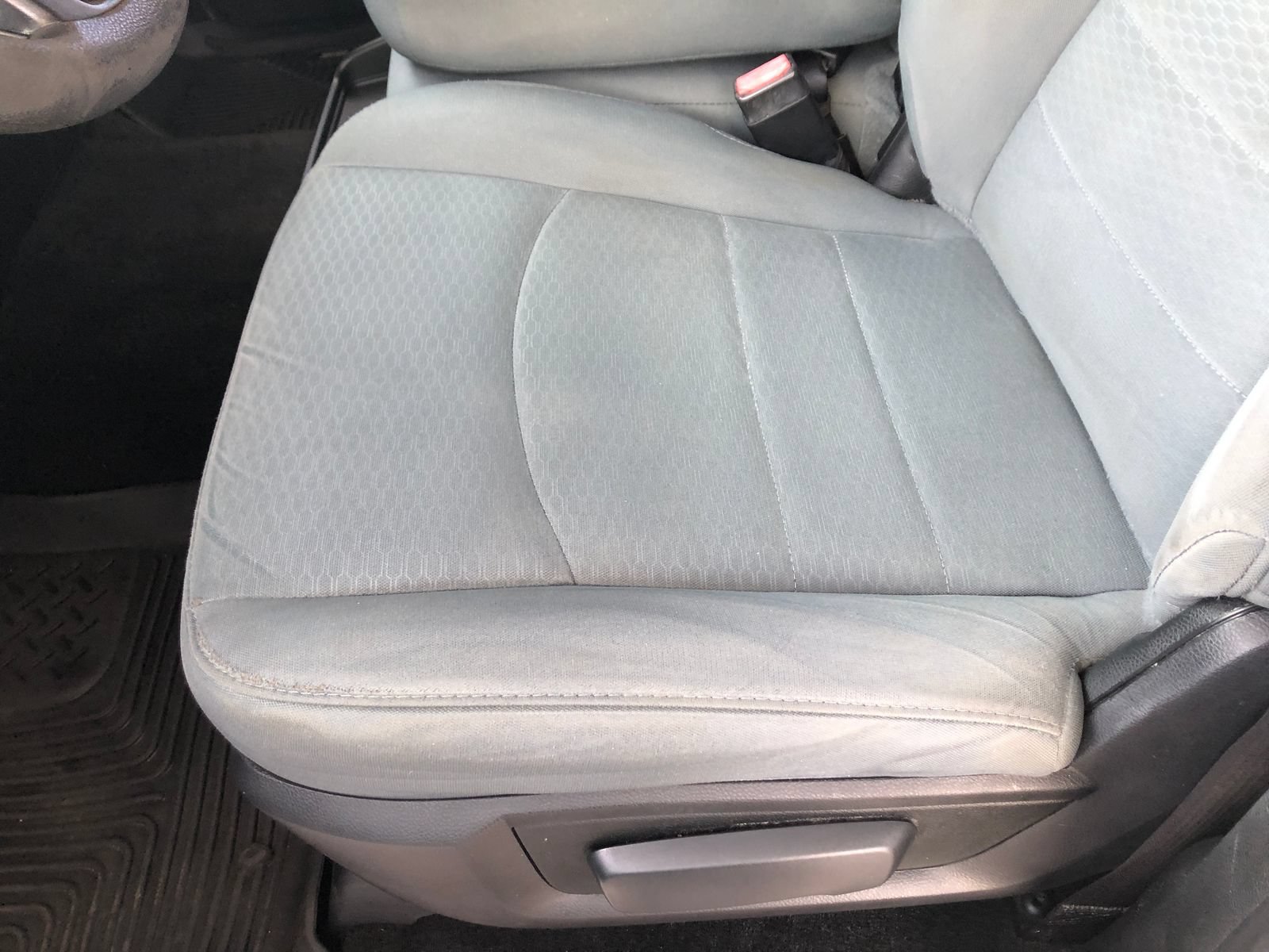 Used 2016 RAM 2500 SLT AWD/4WD image 19