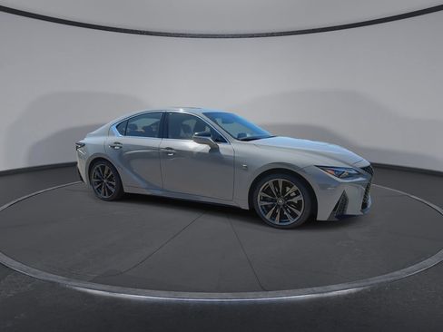 Used 2025 Lexus IS 350 F Sport RWD image 2