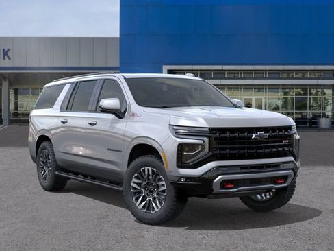 New 2026 Chevrolet Suburban Z71 w/ Z71 Off-Road Package AWD/4WD image 7