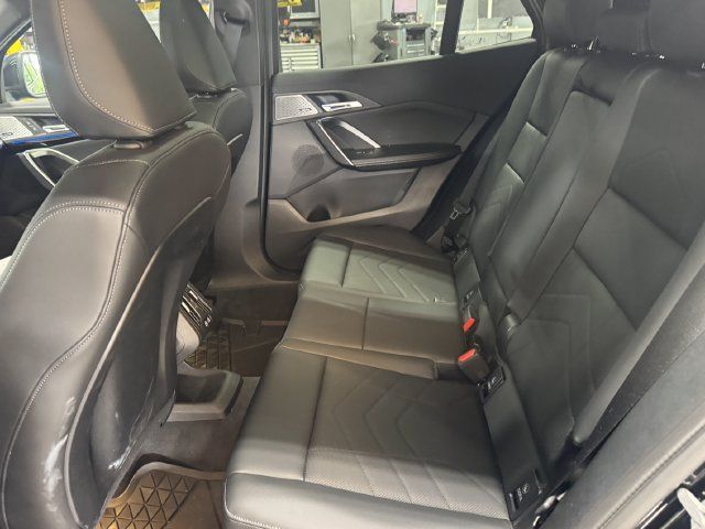 Used 2025 BMW X2 xDrive28i w/ Convenience Package AWD/4WD image 32
