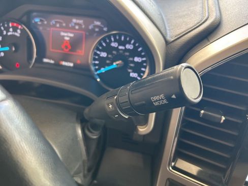 Used 2022 Ford F350 Lariat w/ Lariat Value Package image 8