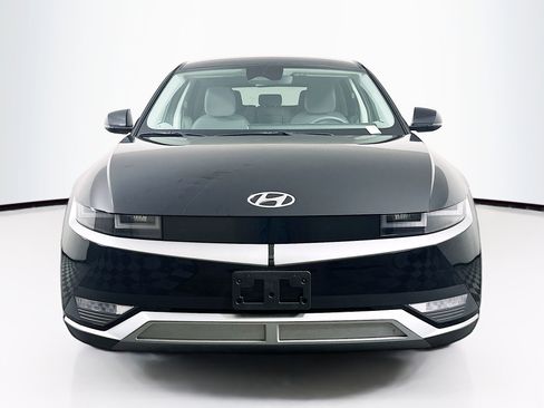 Used 2023 Hyundai Ioniq 5 SE w/ Cargo Package image 2