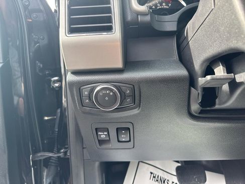 Used 2019 Ford F150 Lariat image 19