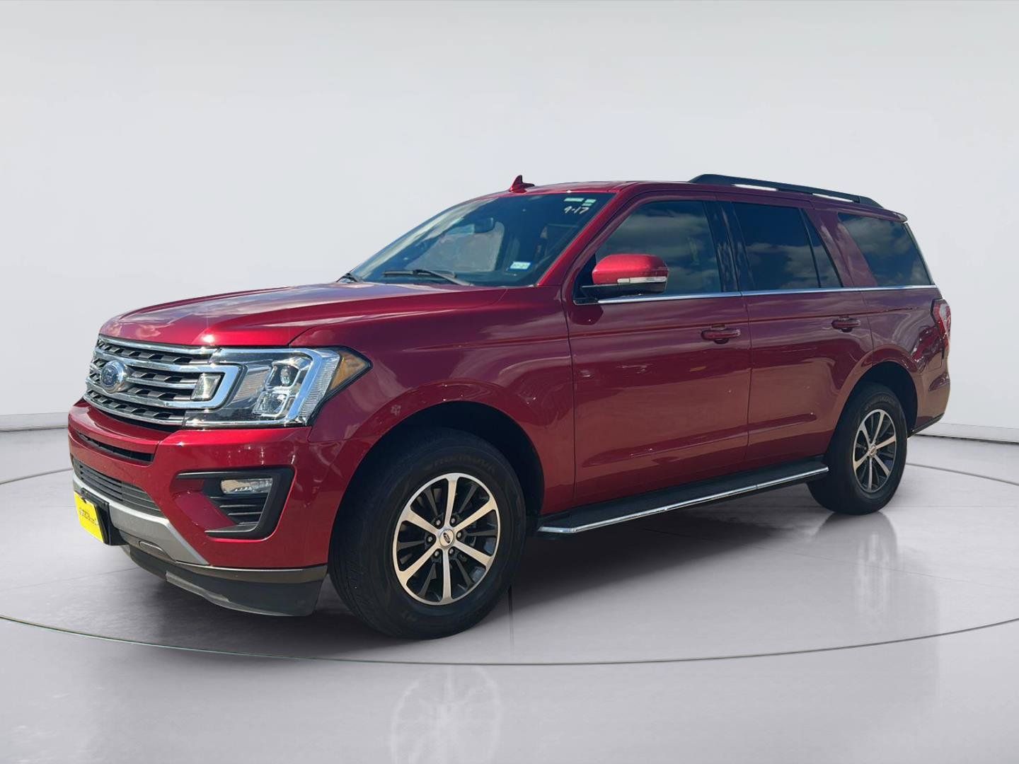 Used 2021 Ford Expedition XLT RWD image 1