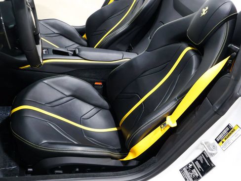 Used 2022 Ferrari 812 GTS RWD image 58