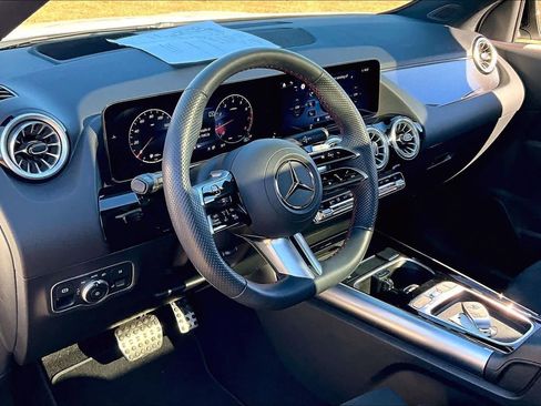 Certified 2025 Mercedes-Benz GLA 250 GLA 250 image 18