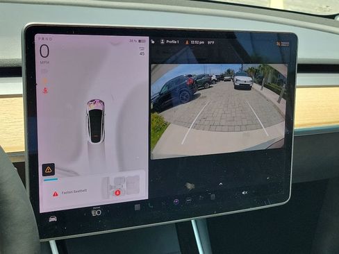 Used 2021 Tesla Model Y 2WD image 23
