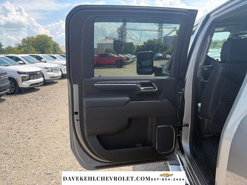 Used 2025 Chevrolet Silverado 2500 LTZ w/ LTZ Plus Package AWD/4WD image 23