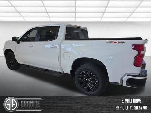 Used 2024 Chevrolet Silverado 1500 RST w/ Rally Edition AWD/4WD image 4