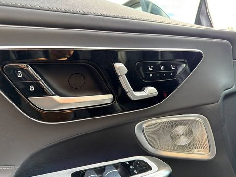 Used 2024 Mercedes-Benz CLE 300 4MATIC Cabriolet image 16