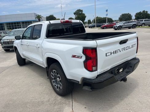 Used 2024 Chevrolet Colorado Z71 w/ Advanced Trailering Package image 5