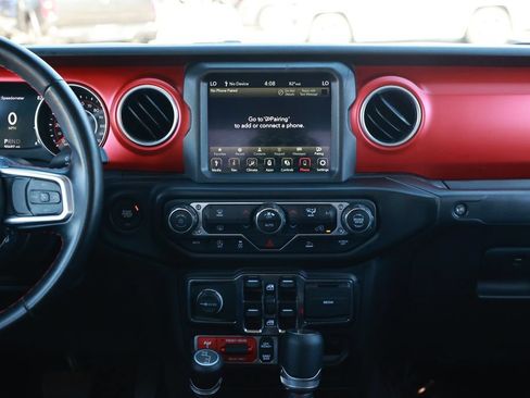 Used 2021 Jeep Gladiator Rubicon AWD/4WD image 31